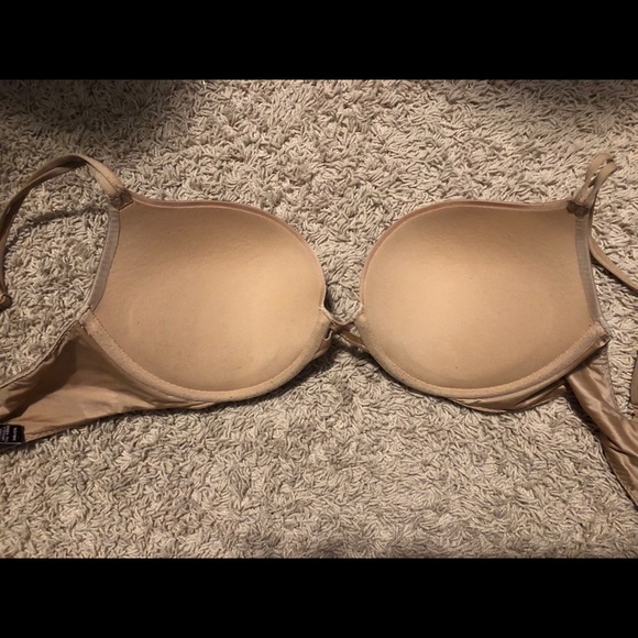 Victoria’s secret very sexy push up bra - Picture 2 of 4
